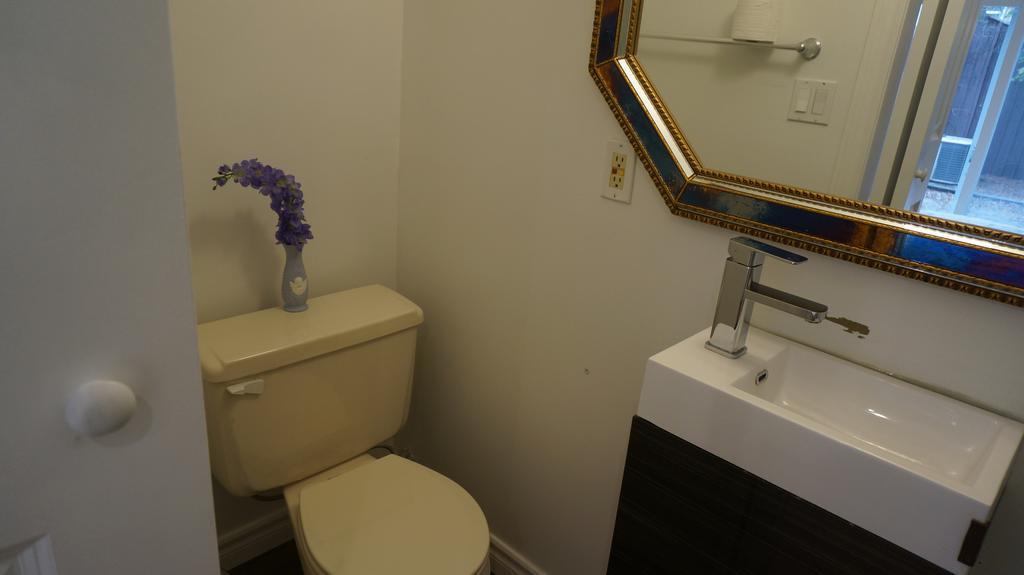 Margie Townhome Suites تورونتو المظهر الخارجي الصورة