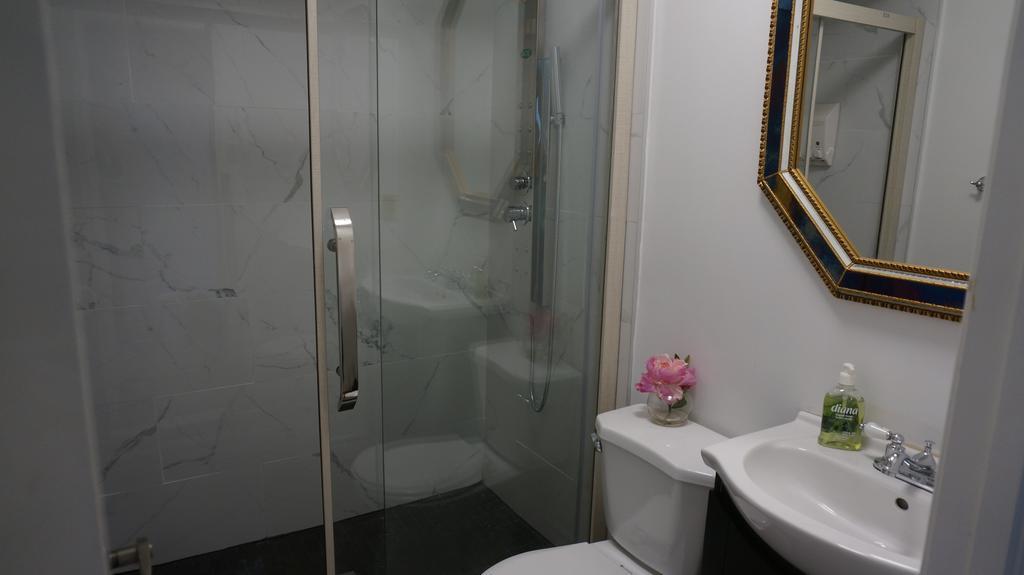 Margie Townhome Suites تورونتو المظهر الخارجي الصورة