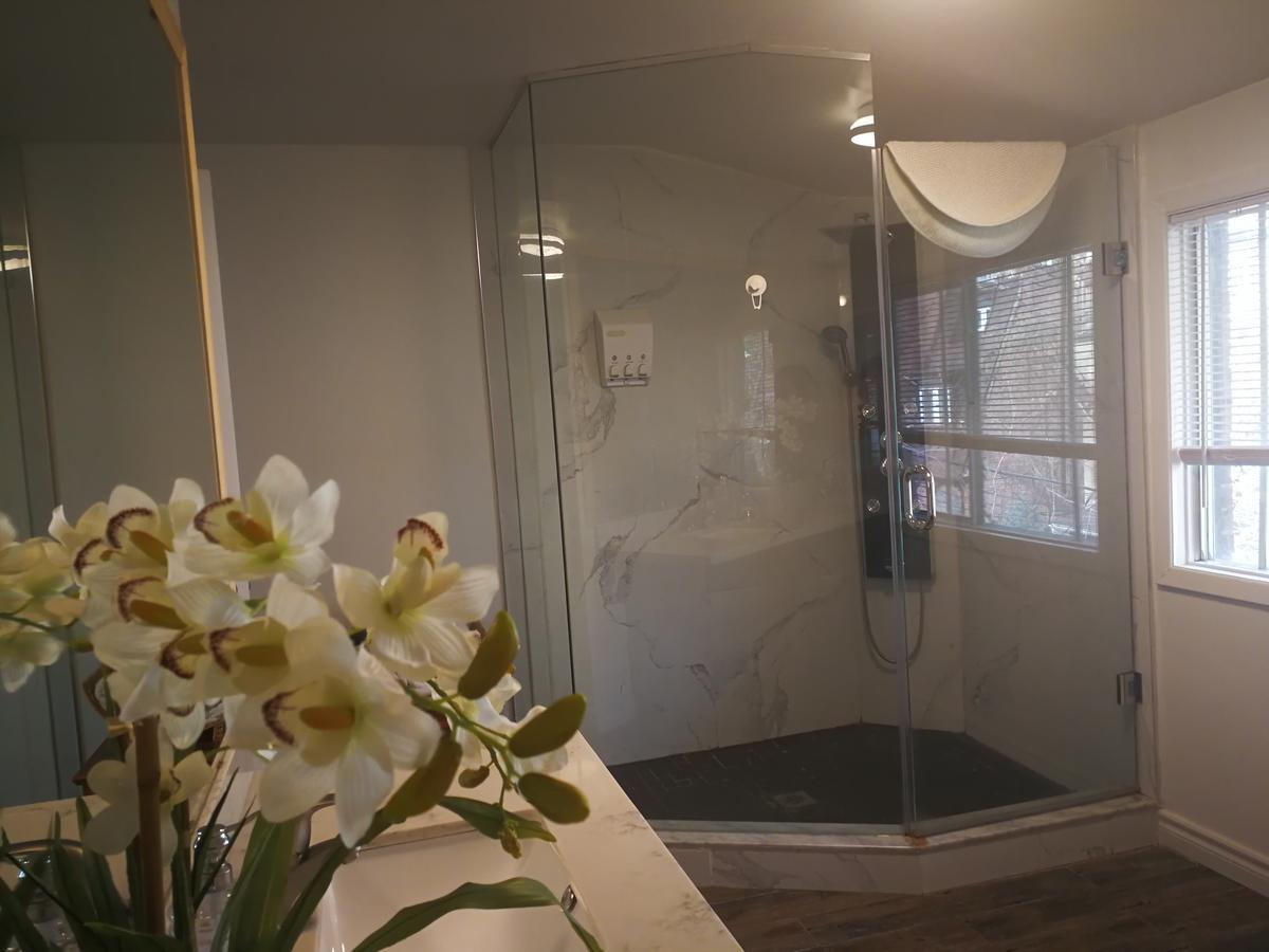 Margie Townhome Suites تورونتو المظهر الخارجي الصورة