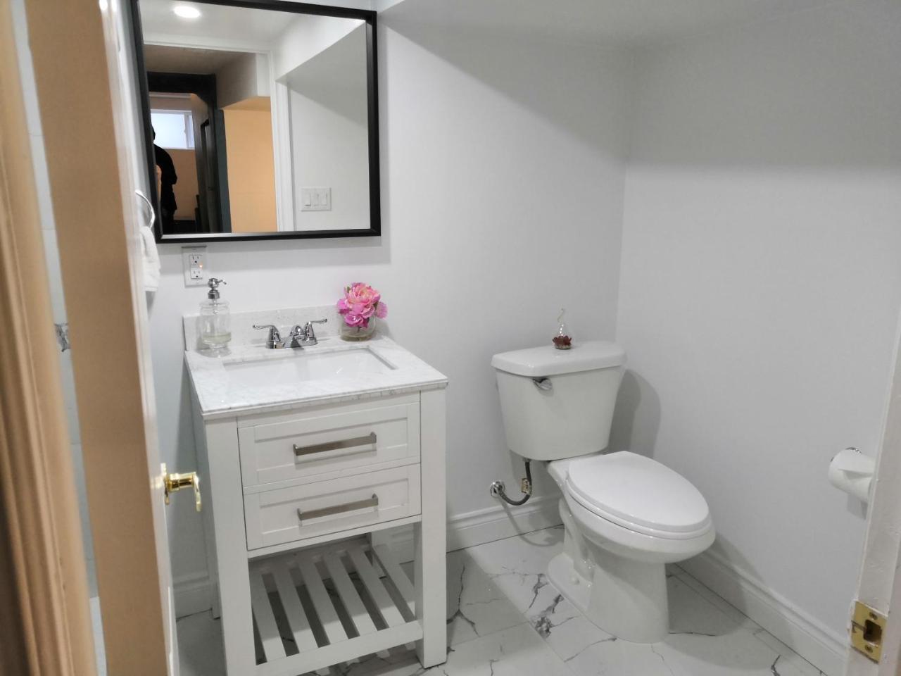 Margie Townhome Suites تورونتو المظهر الخارجي الصورة